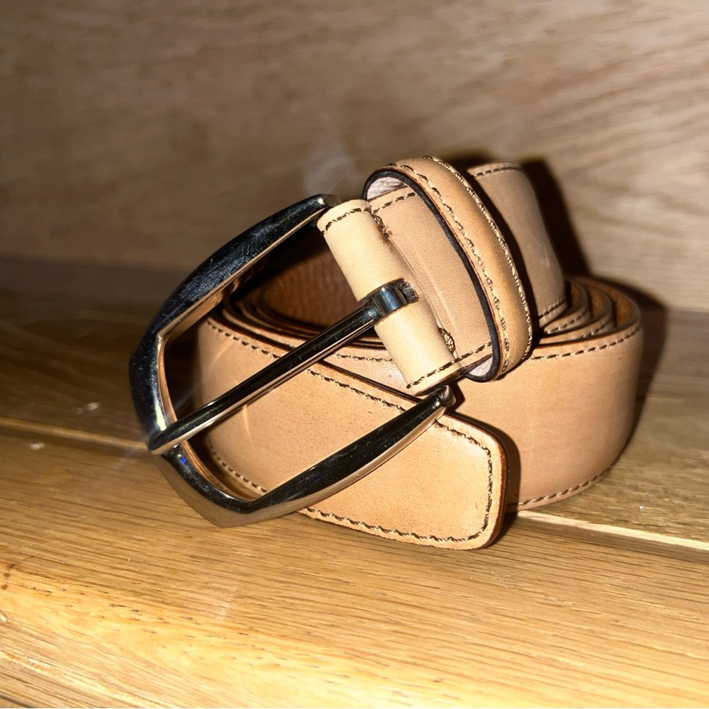 BRIONI Handmade Genuine Leather Men’s Belt in Tan/Light Brown. NEW without tags.